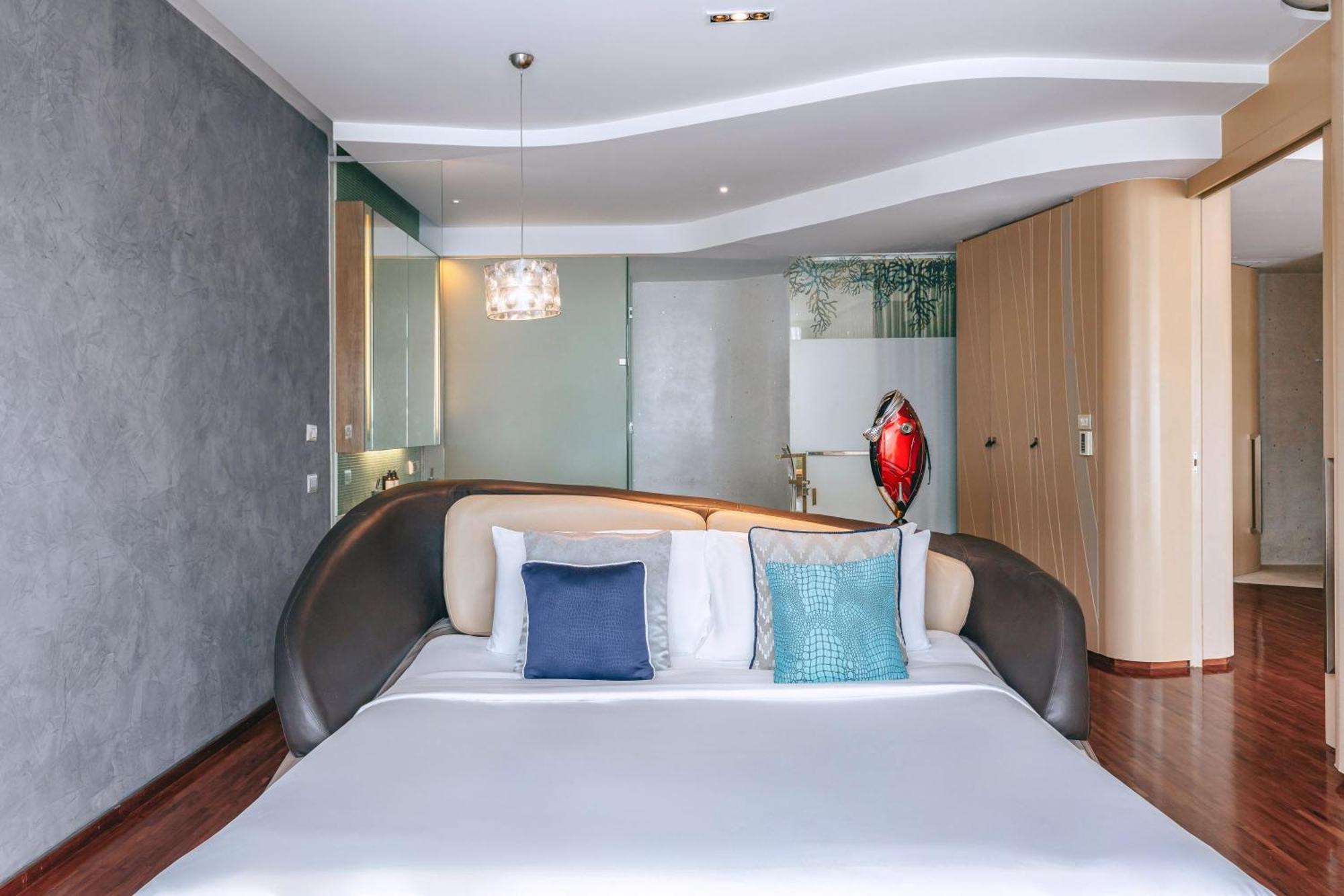 Hotel Baraquda Heeton Pattaya By Compass Hospitality Rum bild