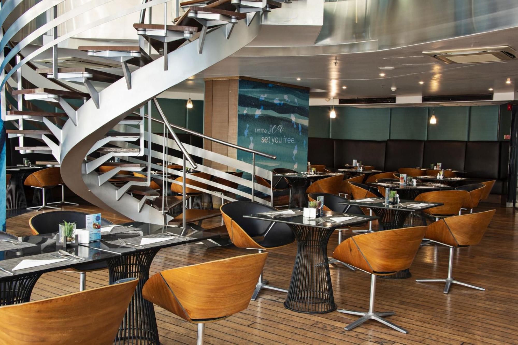 Hotel Baraquda Heeton Pattaya By Compass Hospitality Exteriör bild